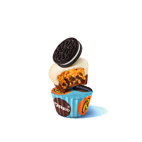 REESE'S OREO® Miniatures Milk Chocolate and White Creme Peanut Butter Cups Candy Share Pack, 9 oz