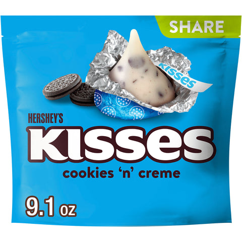 HERSHEY'S KISSES Cookies 'n' Creme Candy Share Pack, 9.1 oz